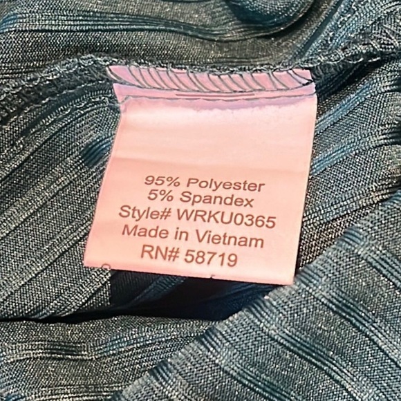 NY Collection Woman Plus Size Ribbed Jersey Knit Belted Jumpsuit Emerald NWT - Picture 7 of 8